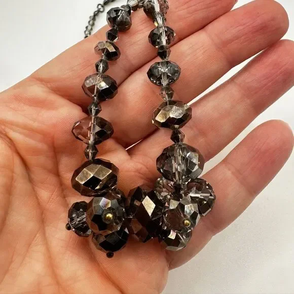 Stunning faceted black/dark gray crystal beaded necklace! - Picture 6 of 12